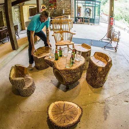 Moulin D'entre Les Roches Bed & Breakfast