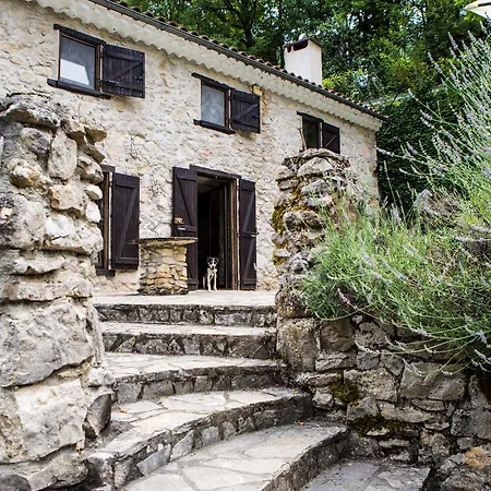 Moulin D'entre Les Roches