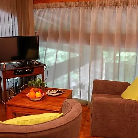 Moulin D'entre Les Roches Bed & Breakfast